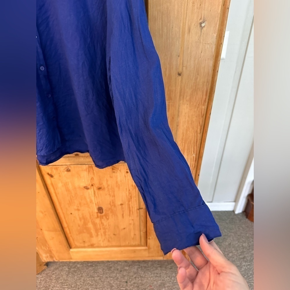 Eileen Fisher Size Small Cobalt Blue Linen Button Down - Picture 6 of 13